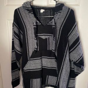 Women’s poncho/jacket